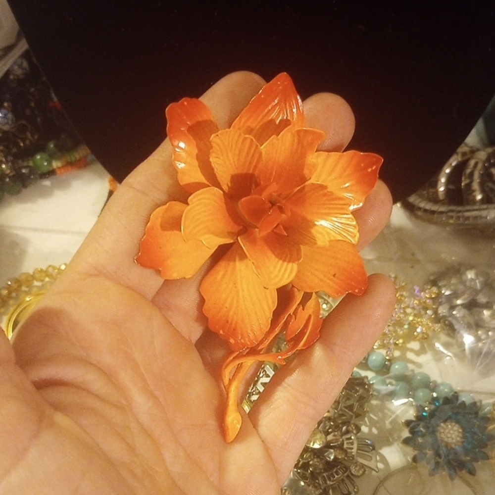 Vintage Hedy Orange Enamel Flower Brooch